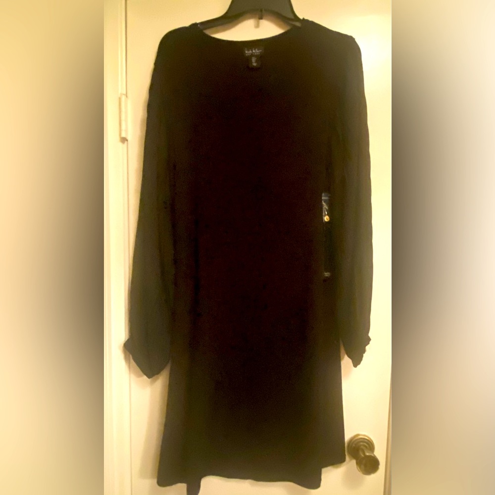 Brand new Nicole Miller stylish long-sleeved light sweater dress sheer sleeves